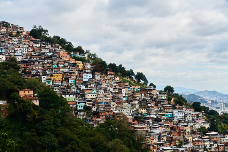 Una vida en las favelas. “El sol en la cabeza”, de Geovani Martins