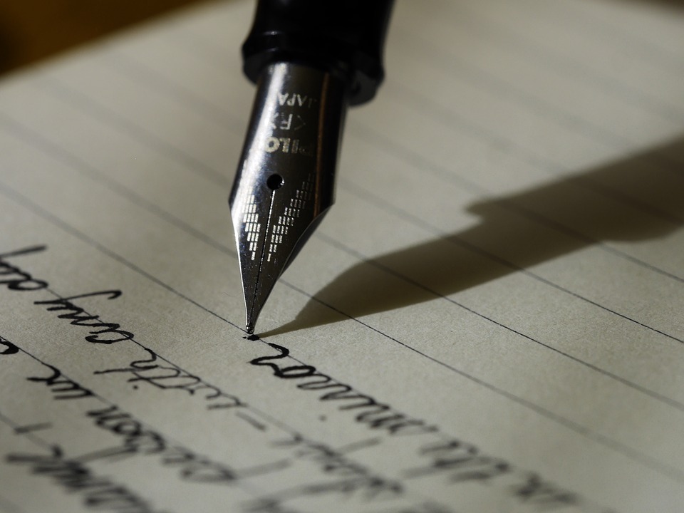 Writing 1209121 960