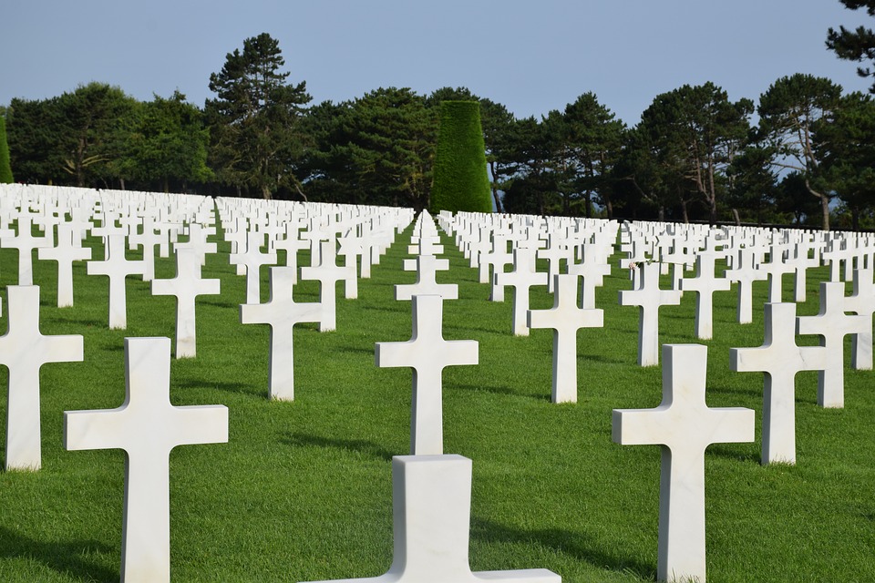 Cemetery 3828419 960