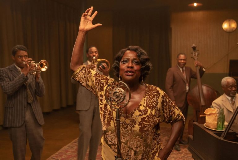 En el blues, menos es más. “Ma’ Rainey’s Black Botton”