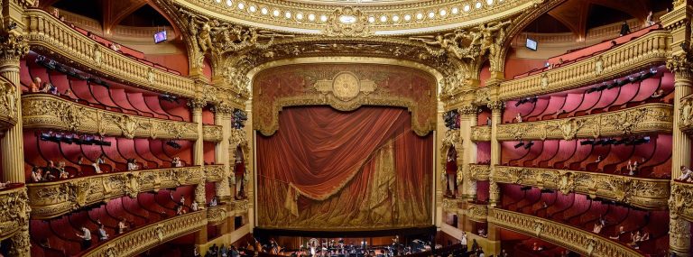 Teatro y universidad