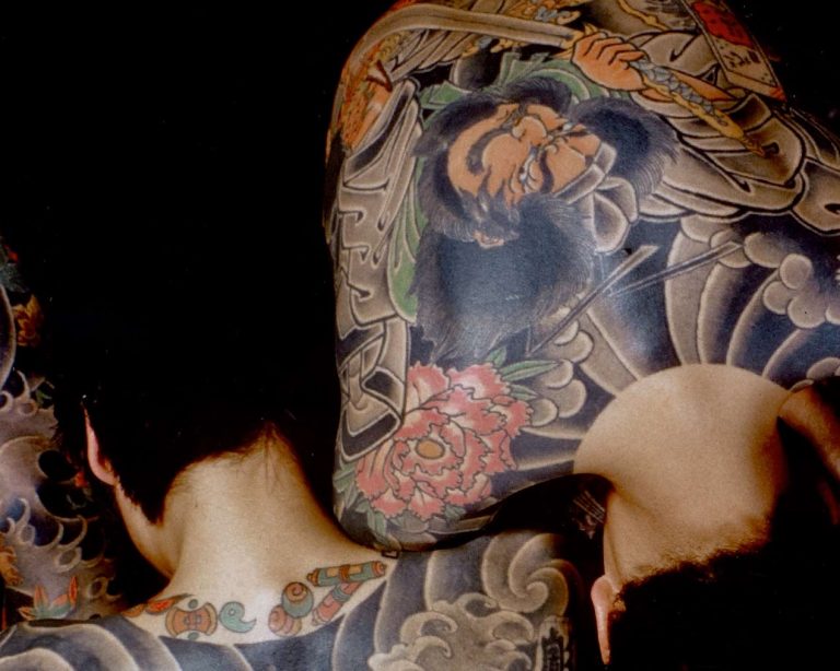 La historia del tatuaje en “Tattoo. Arte bajo la piel”