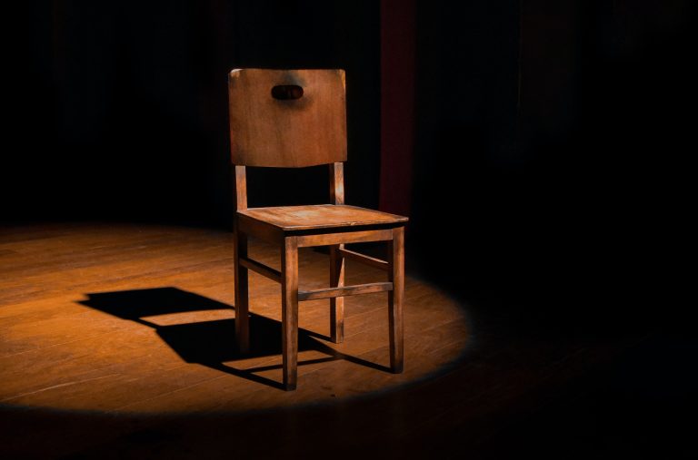 Teatro y filosofía: la elipse como método de pensamiento